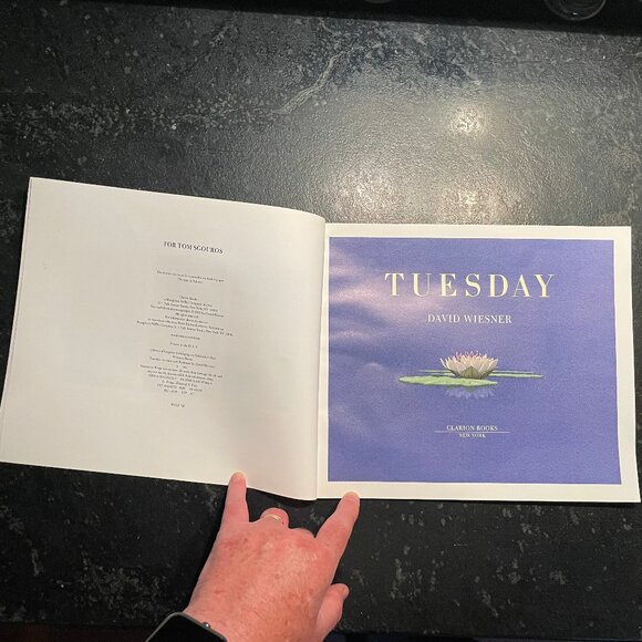 "Tuesday," by David Wiesner, 2011 (?) Paperback - Picture 5 of 6